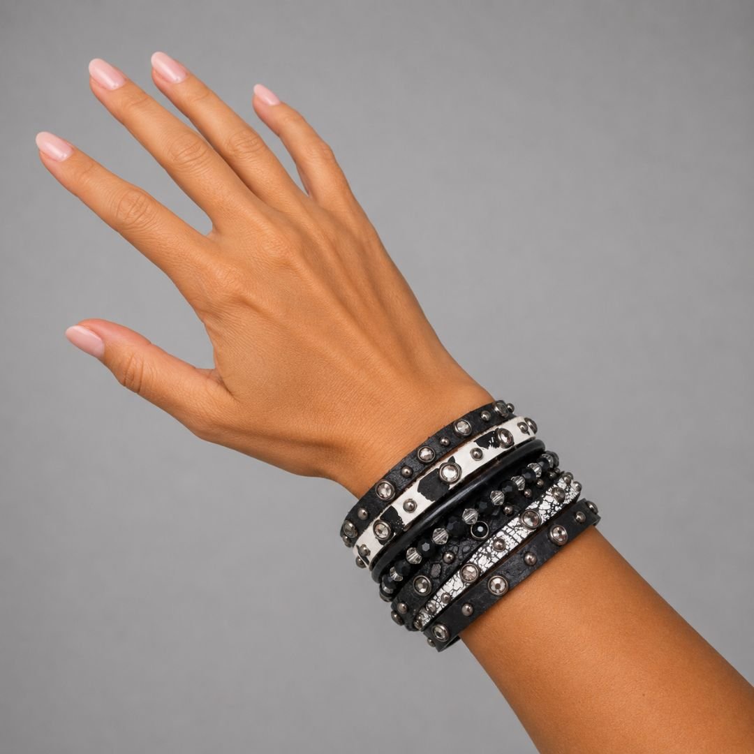 Rowdy Cowgirl Twisted Cuff in Black and White