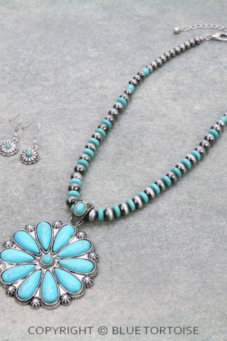 Western Concho Pendant Necklace Set
