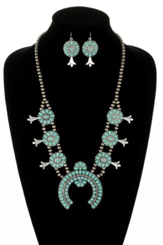 Navajo Style Pearl Squash Blossom Necklace Set