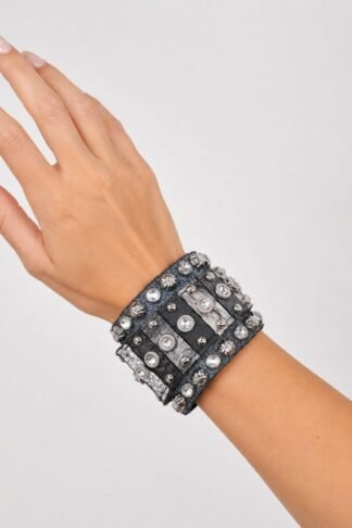Rowdy Cowgirl Gunslinger Cuff  with Stripe Black