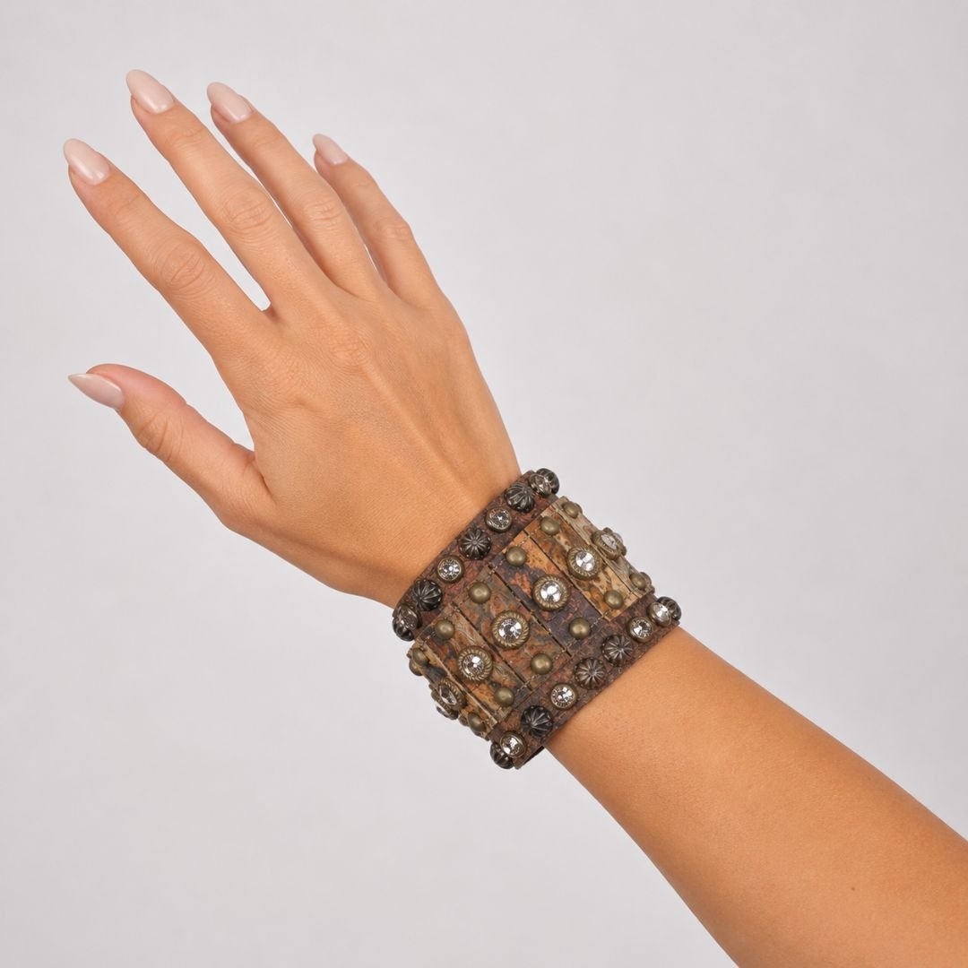 Rowdy Cowgirl Gunslinger Cuff in Brown & Tooled Leather